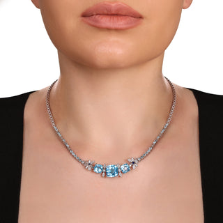 QUEEN BEE ARINNA 18K GOLD DIAMOND BLUE TOPAZ NECKLACE