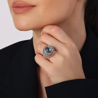 APPLE SEED GOLD DIAMOND BLUE TOPAZ RING
