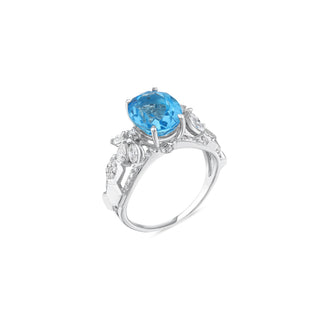 QUEEN BEE MAYA GOLD DIAMOND BLUE TOPAZ RING